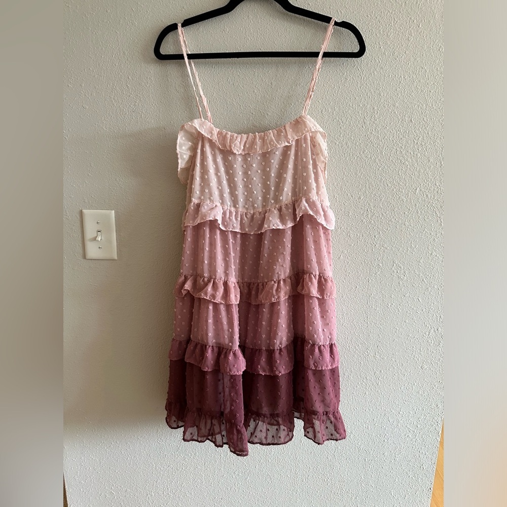 Vestique shades of pink tiered babydoll mini dress size large NWT